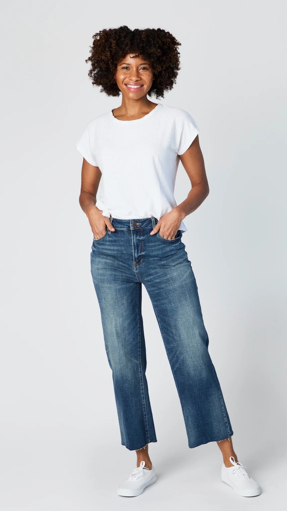 Oliver Logan Aberdeen Wide Leg Cropped Jeans